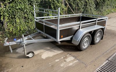 Ongeremde aanhangwagen